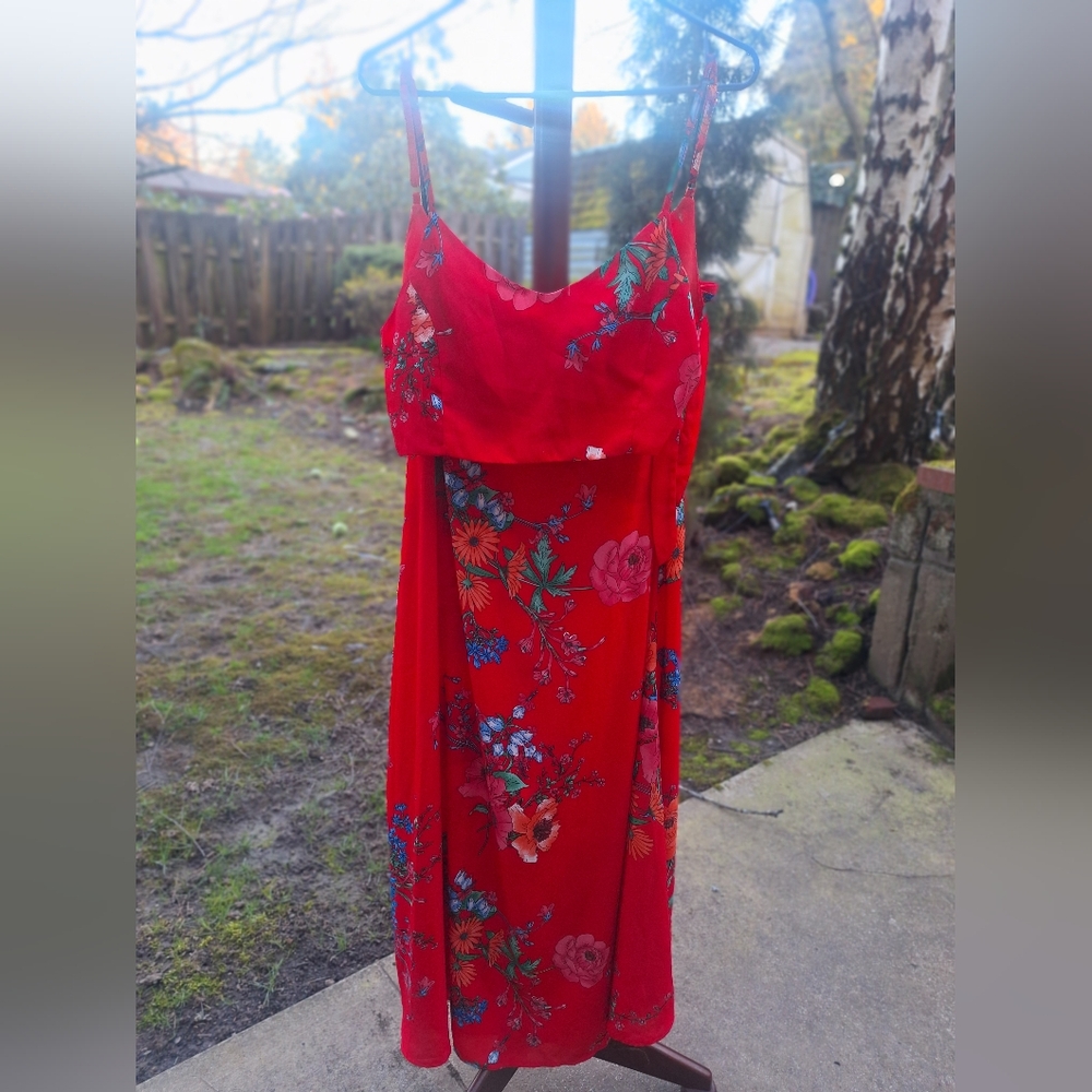 Lulu's Red Tropical Set